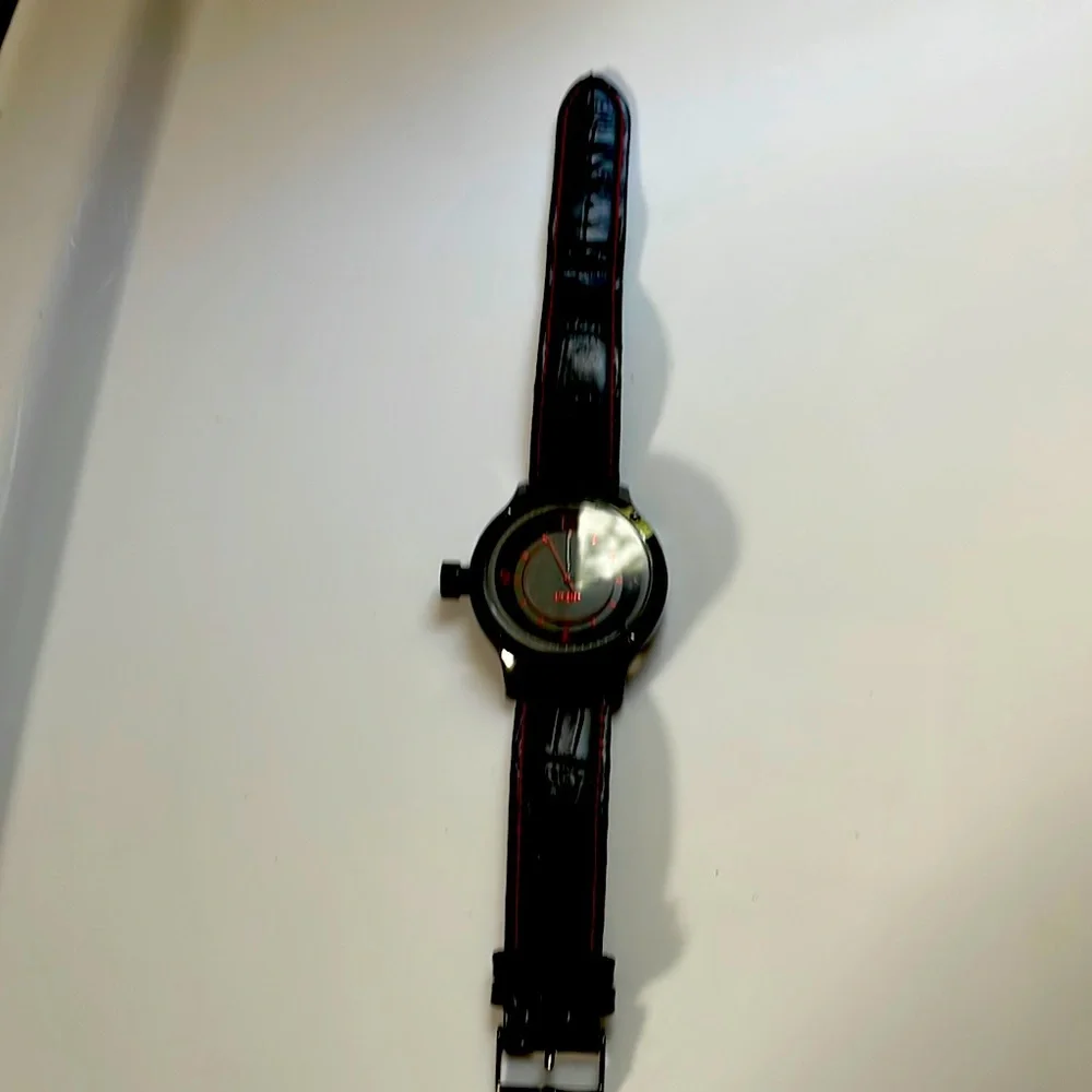 FLUID watch - Picture 2 of 4